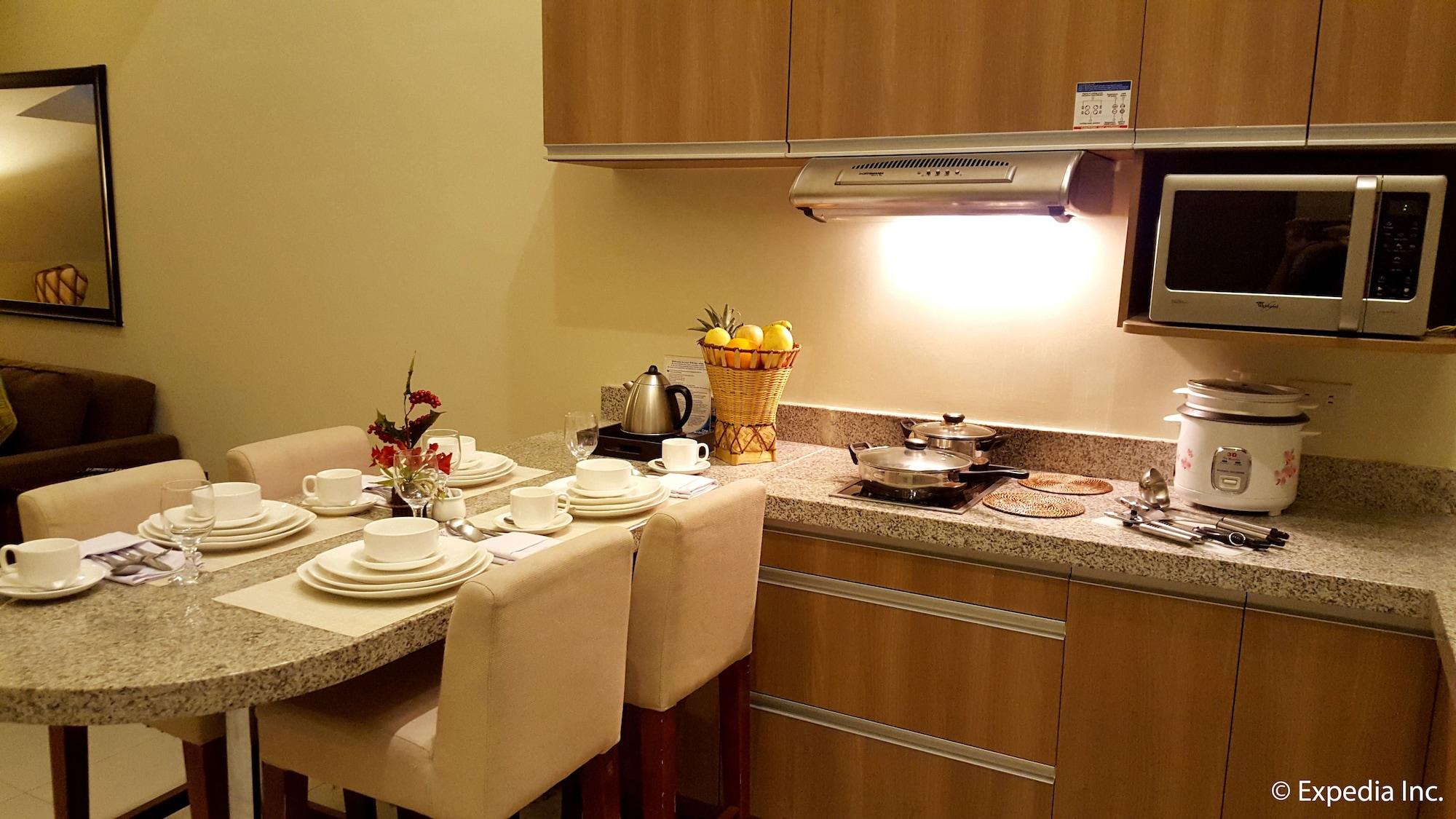 Azalea Residences Baguio Багио Экстерьер фото