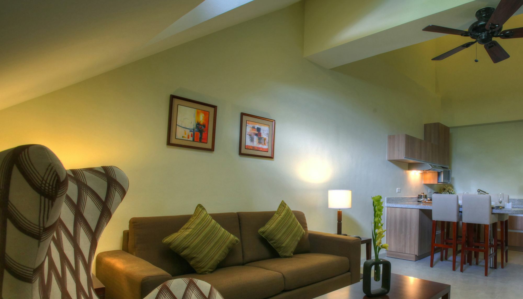 Azalea Residences Baguio Багио Экстерьер фото