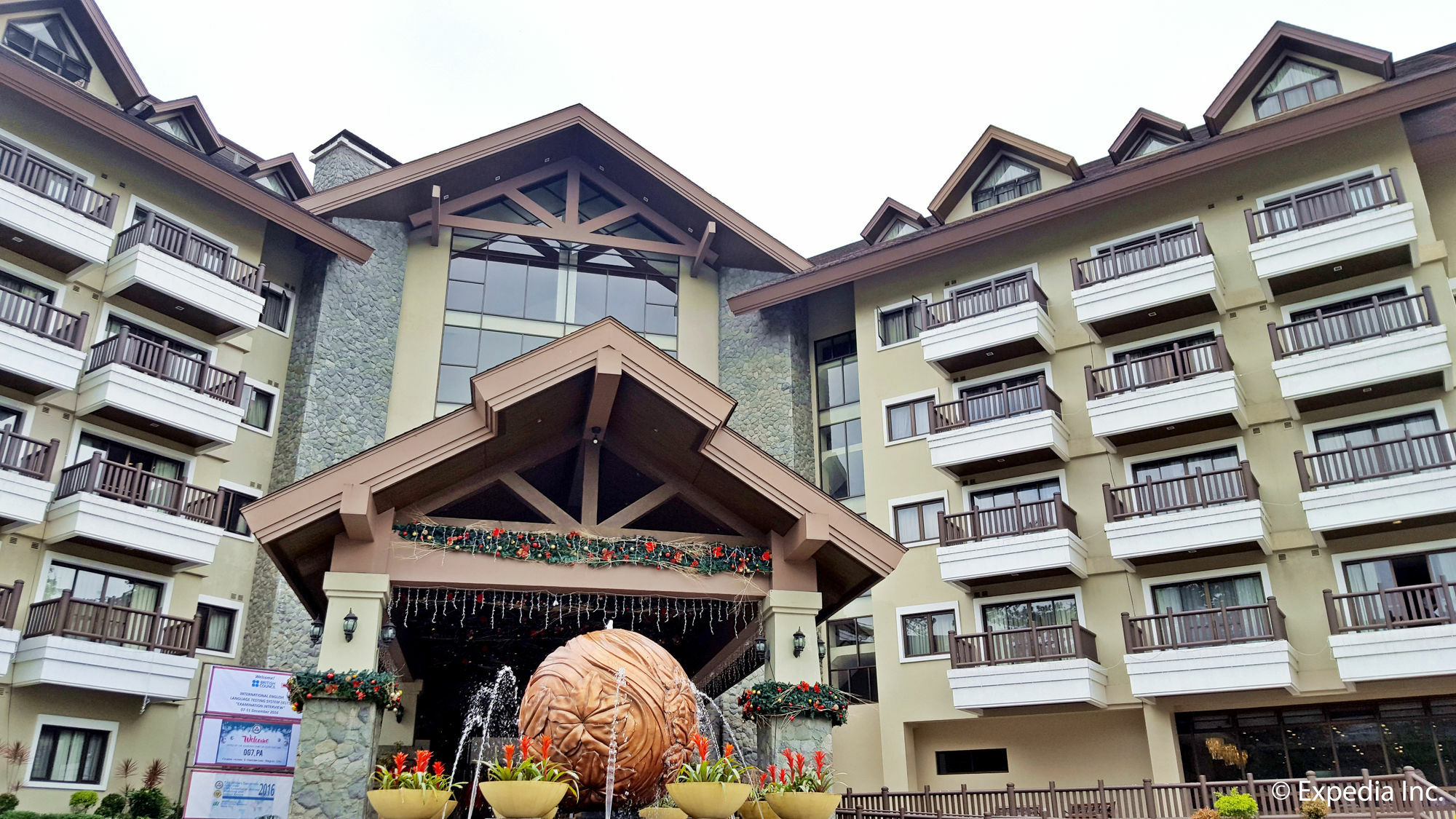 Azalea Residences Baguio Багио Экстерьер фото