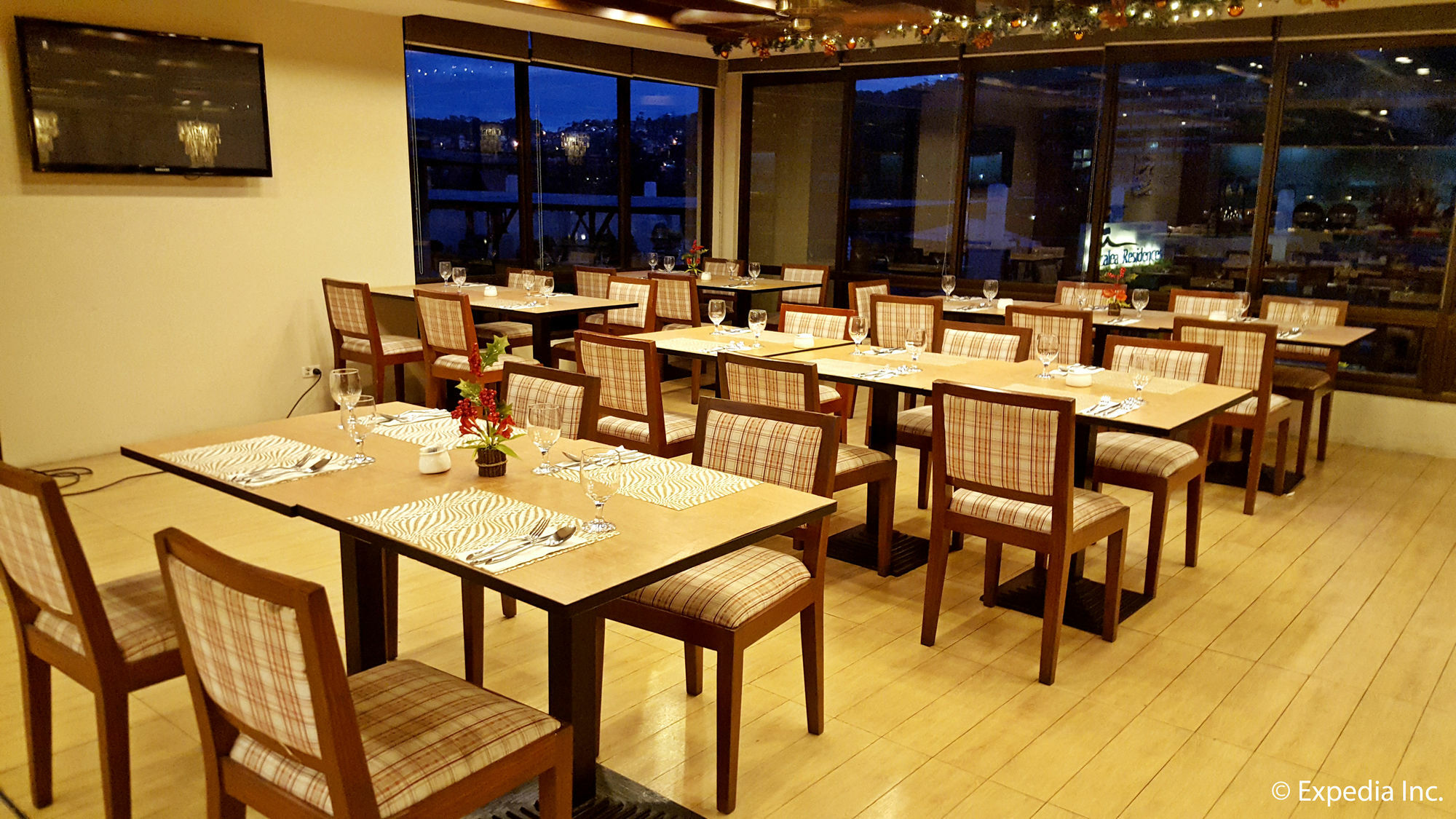 Azalea Residences Baguio Багио Экстерьер фото